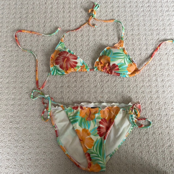 Old Navy Bikini - Picture 1 of 7